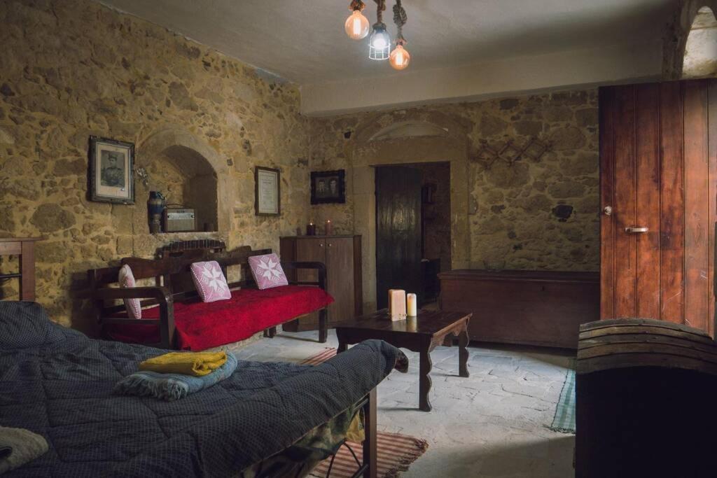 Vasiliki The Royal Stonehouse : Sophia别墅 外观 照片